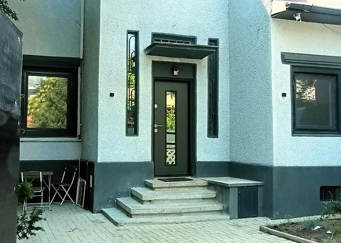 Littlehouse- Entire Property For Maximum 4 People